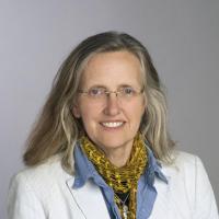 Robin Bell Headshot 2